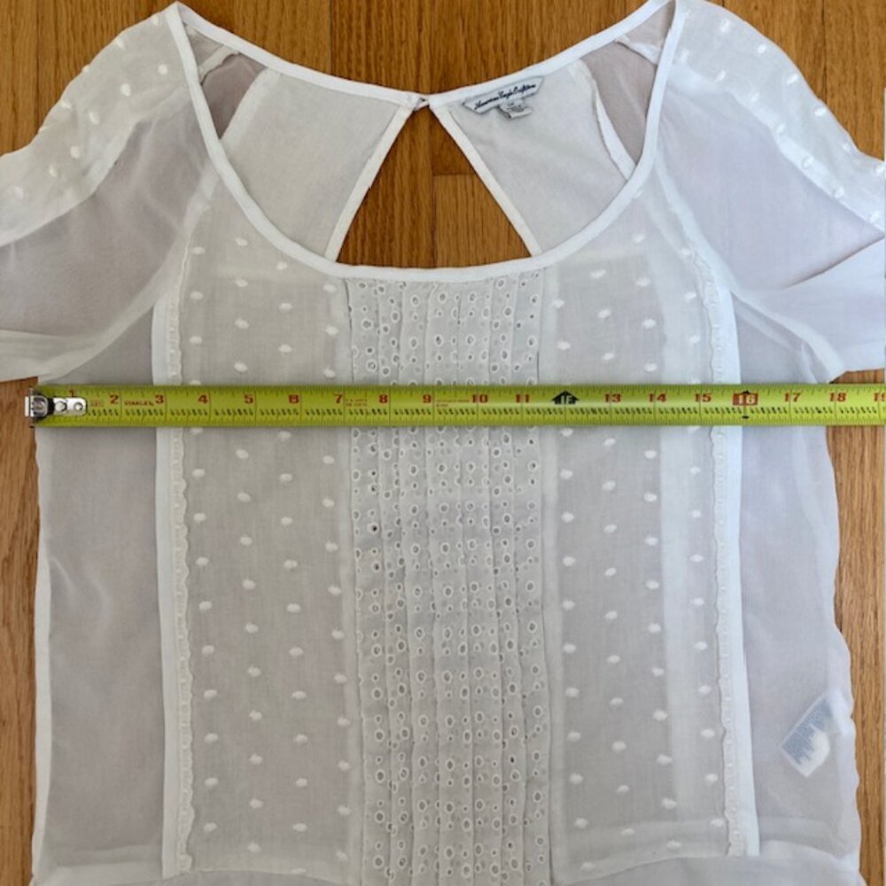 AEO Sheer Ivory top size S - Picture 5 of 6